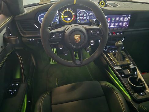 Certified 2025 Porsche 911 GT3 RS RWD image 25