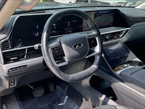 Certified 2025 INFINITI QX80 Sensory image 13