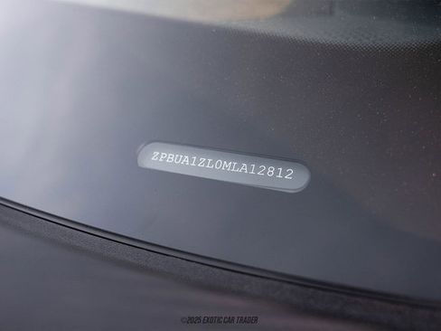 Used 2021 Lamborghini Urus image 30