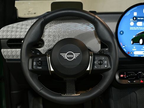 Used 2025 MINI Cooper S image 23