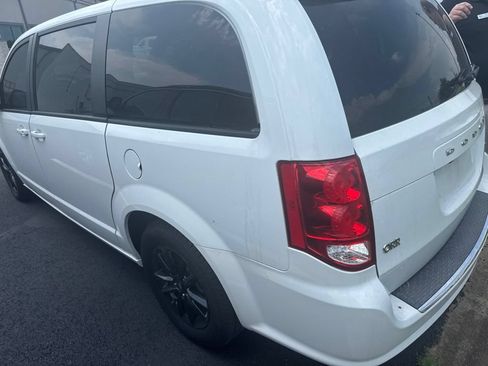 Used 2019 Dodge Grand Caravan GT FWD image 6