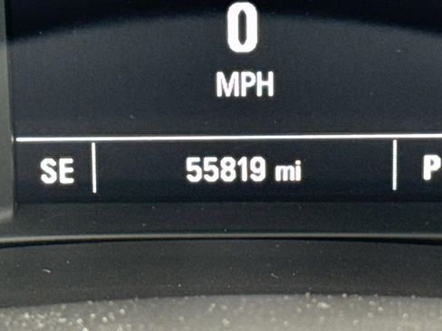 Used 2020 Chevrolet Malibu LT image 40