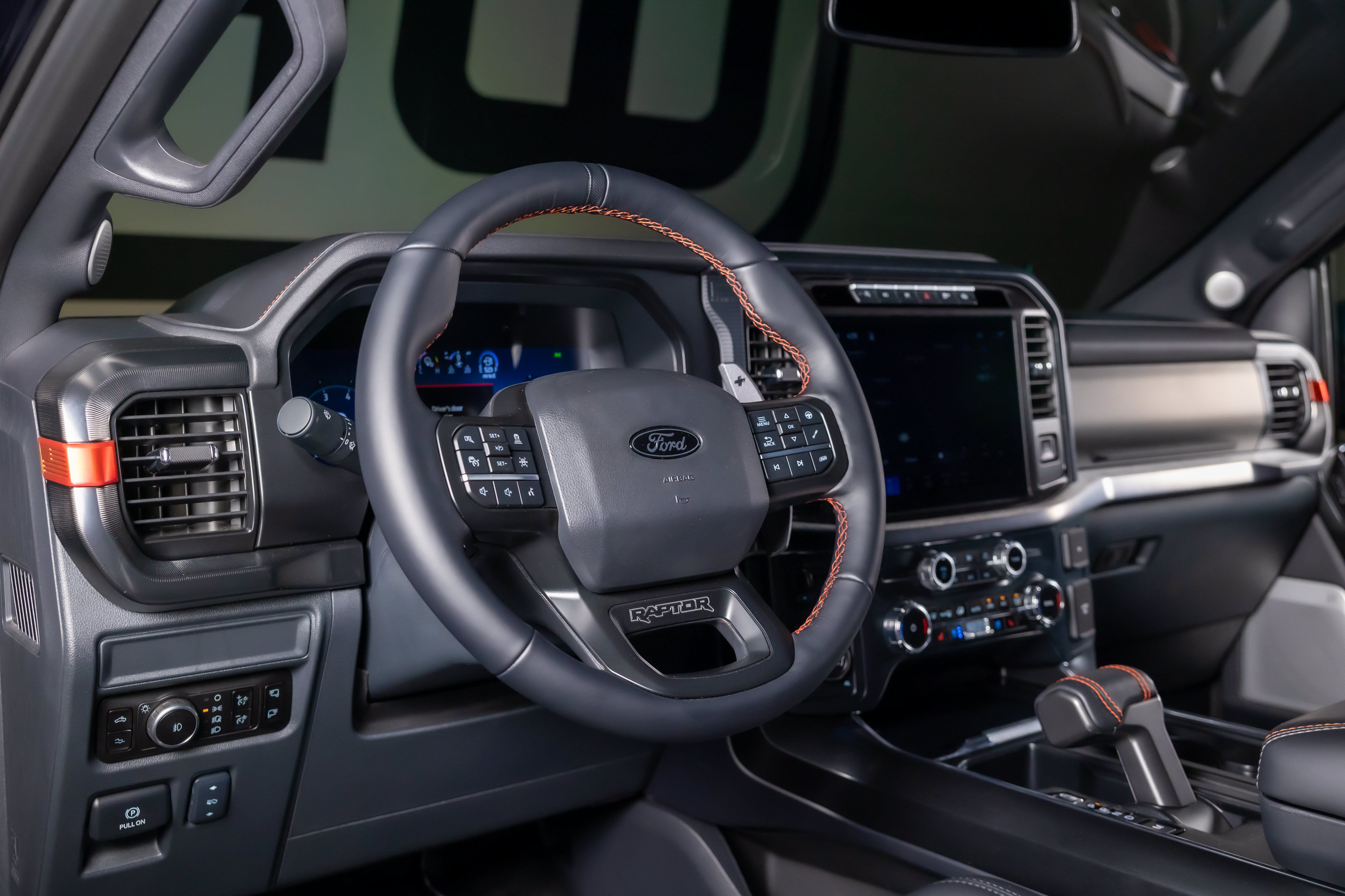 Used 2026 Ford F150 Raptor AWD/4WD image 30