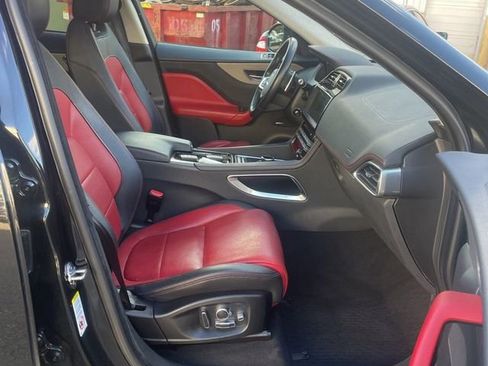 Used 2020 Jaguar F-PACE Checkered Flag image 6