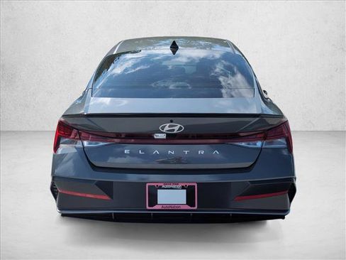 New 2026 Hyundai Elantra SEL Sport FWD image 8