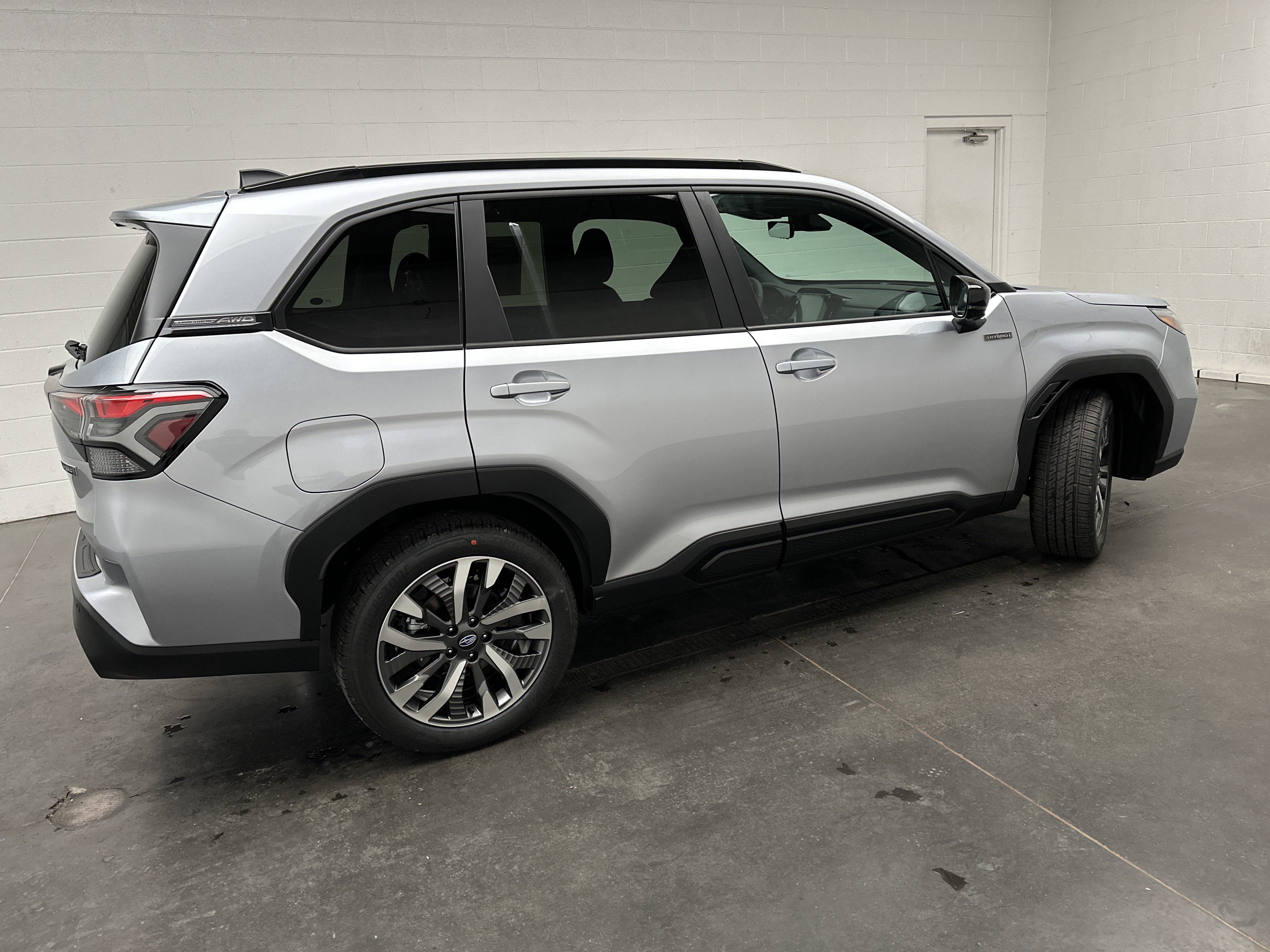 New 2026 Subaru Forester Touring AWD/4WD image 9