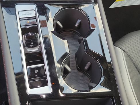 New 2026 Volkswagen Atlas Peak Edition image 33