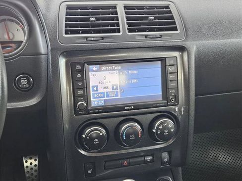 Used 2010 Dodge Challenger R/T image 13