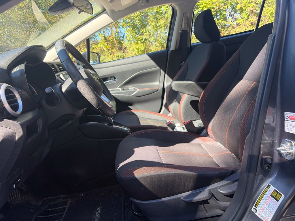 Used 2020 Nissan Versa SR w/ Convenience Package FWD image 12