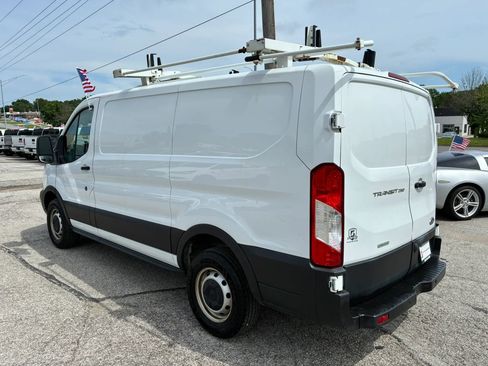 Used 2019 Ford Transit 250 130 Low Roof RWD image 5