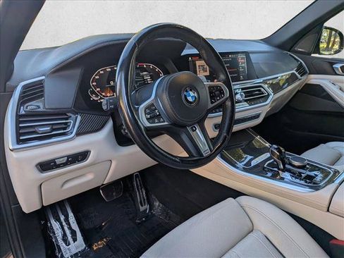 Certified 2022 BMW X5 M50i image 10