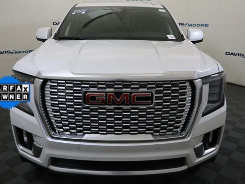 Certified 2023 GMC Yukon XL Denali AWD/4WD image 14