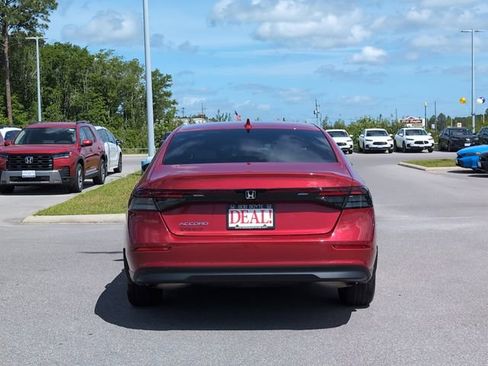 Used 2023 Honda Accord EX image 4