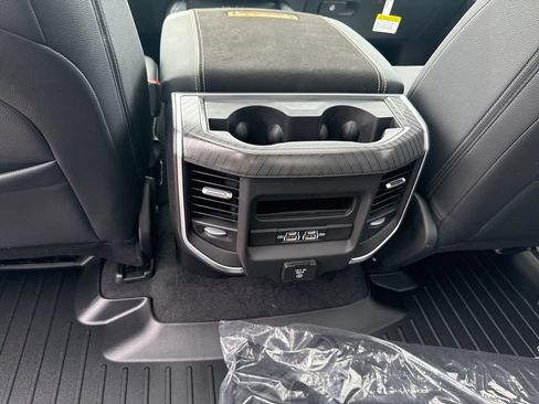 New 2026 RAM 1500 Big Horn AWD/4WD image 20