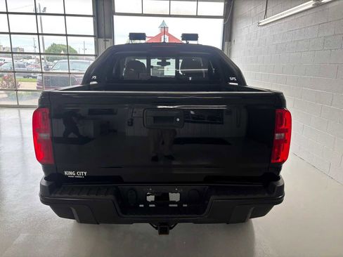 Used 2018 Chevrolet Colorado ZR2 w/ ZR2 Midnight Special Edition AWD/4WD image 4