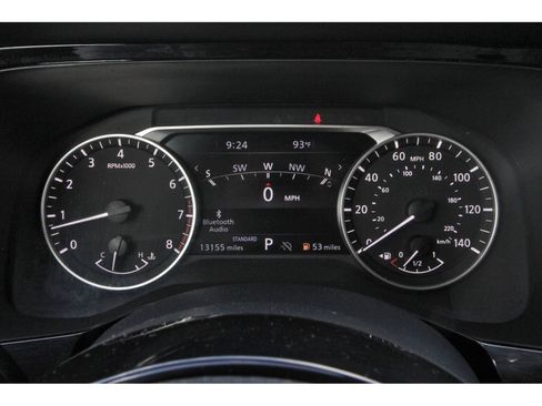 Certified 2025 Nissan Pathfinder SL FWD image 17