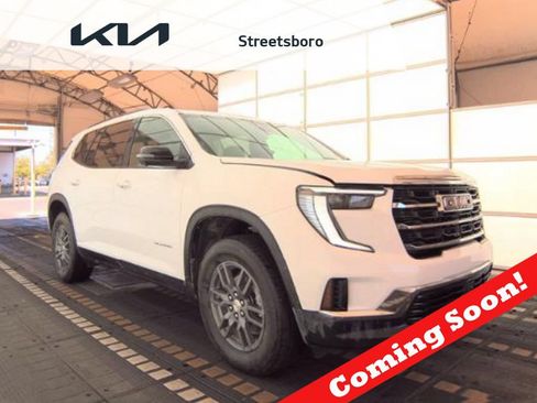 Used 2025 GMC Acadia Elevation FWD image 1