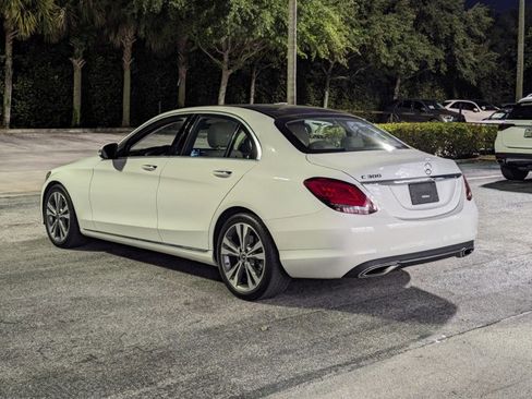 Used 2021 Mercedes-Benz C 300 Sedan image 7