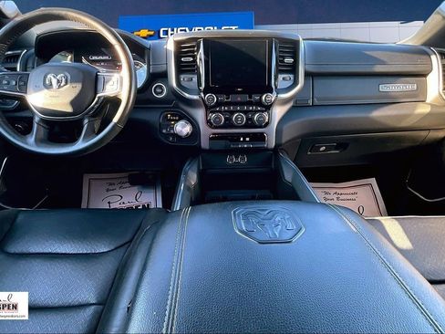 Used 2024 RAM 1500 Laramie AWD/4WD image 8