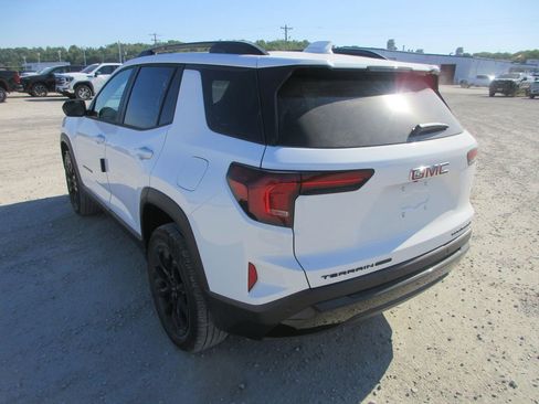 New 2026 GMC Terrain Elevation w/ Elevation Premium Package AWD/4WD image 6