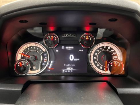 Used 2017 RAM 1500 Big Horn image 12