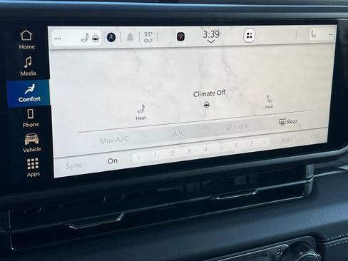 New 2026 Jeep Wrangler Unlimited Rubicon w/ Xtreme 35 Tire Package image 22