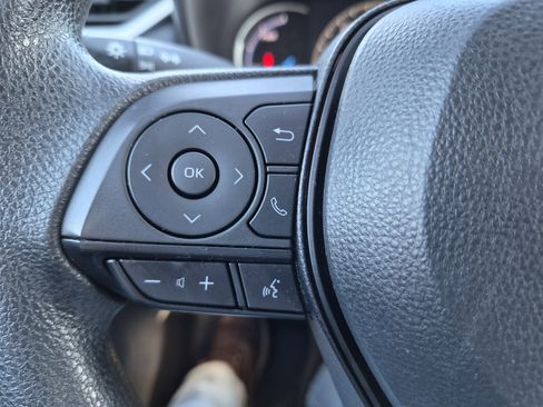 Used 2023 Toyota RAV4 XLE w/ Convenience Package image 18