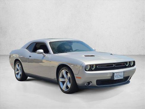 Used 2017 Dodge Challenger R/T w/ Sound Group RWD image 3