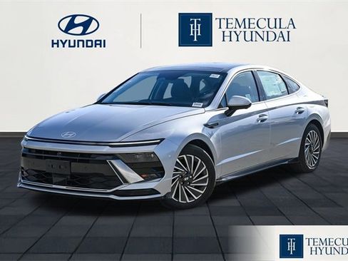 New 2025 Hyundai Sonata Limited image 1