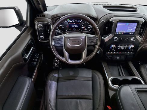 Used 2019 GMC Sierra 1500 Denali w/ Denali Ultimate Package AWD/4WD image 25