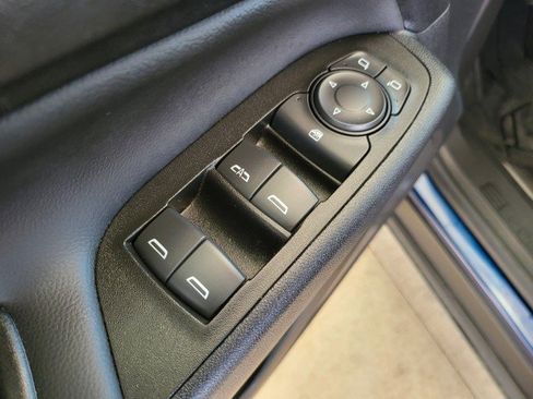 Used 2022 Chevrolet Equinox LT image 10