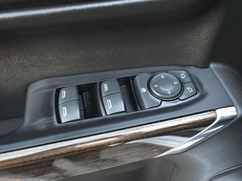 Used 2019 Chevrolet Silverado 1500 LT w/ All-Star Edition image 41