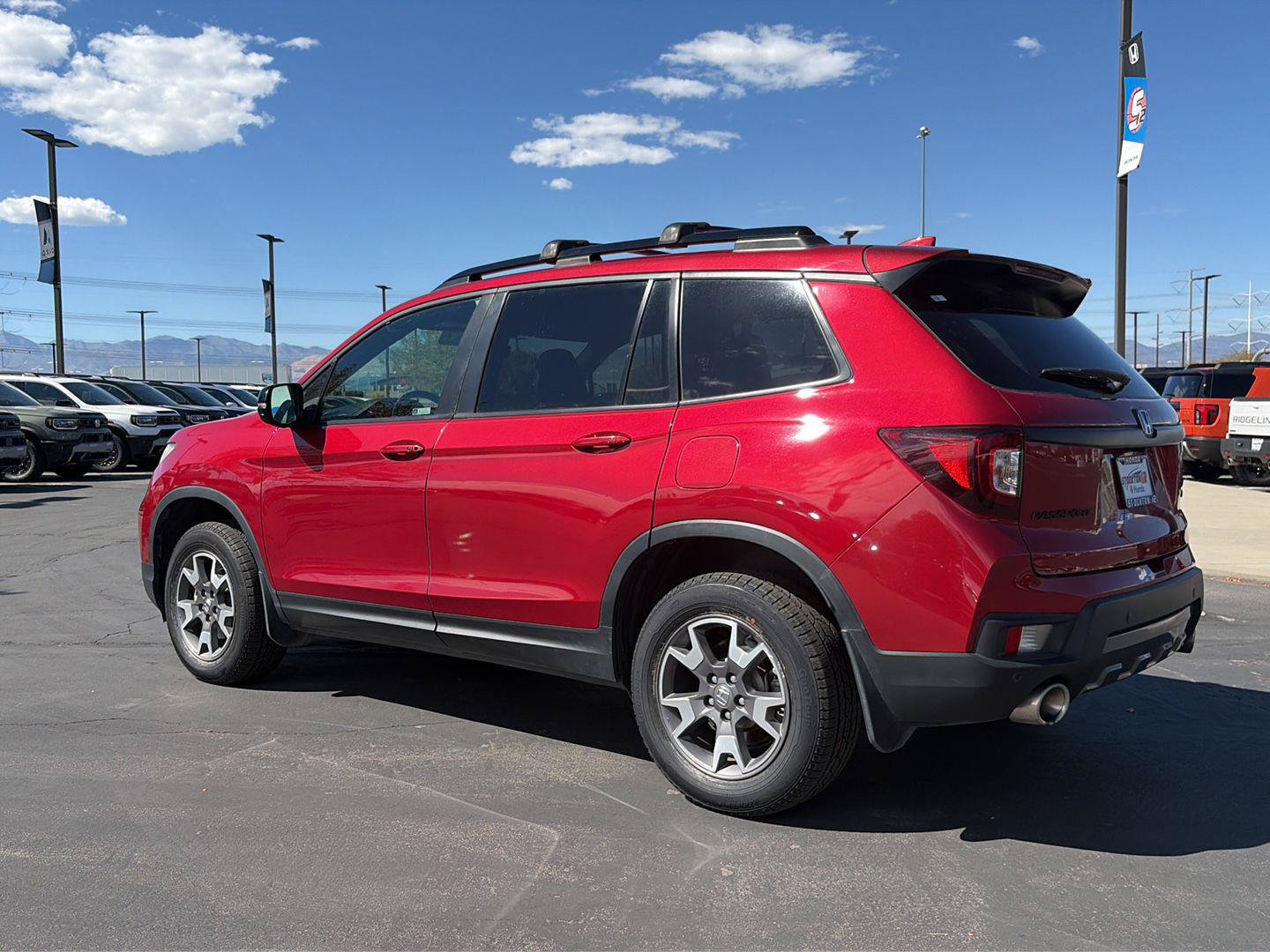 Used 2022 Honda Passport TrailSport image 6