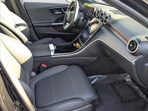 Used 2025 Mercedes-Benz C 300 Sedan image 21