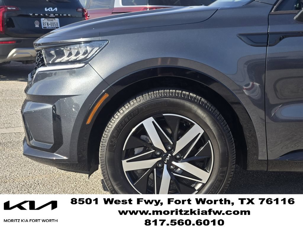Used 2022 Kia Sorento EX FWD image 8