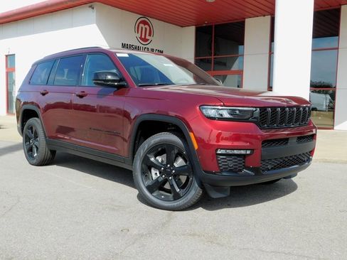 New 2025 Jeep Grand Cherokee L Limited w/ Luxury Tech Group II image 2