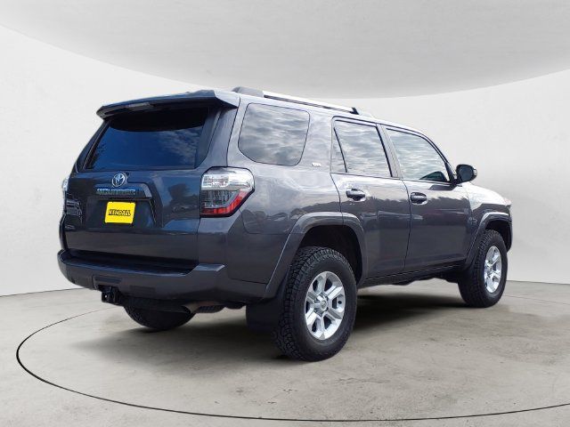 Used 2023 Toyota 4Runner SR5 AWD/4WD image 5