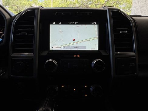 Used 2017 Ford F150 Lariat w/ Equipment Group 502A Luxury AWD/4WD image 22