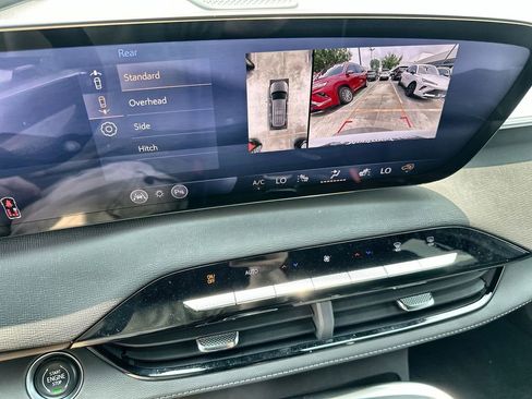 New 2026 Buick Enclave Sport Touring w/ Power Package FWD image 29