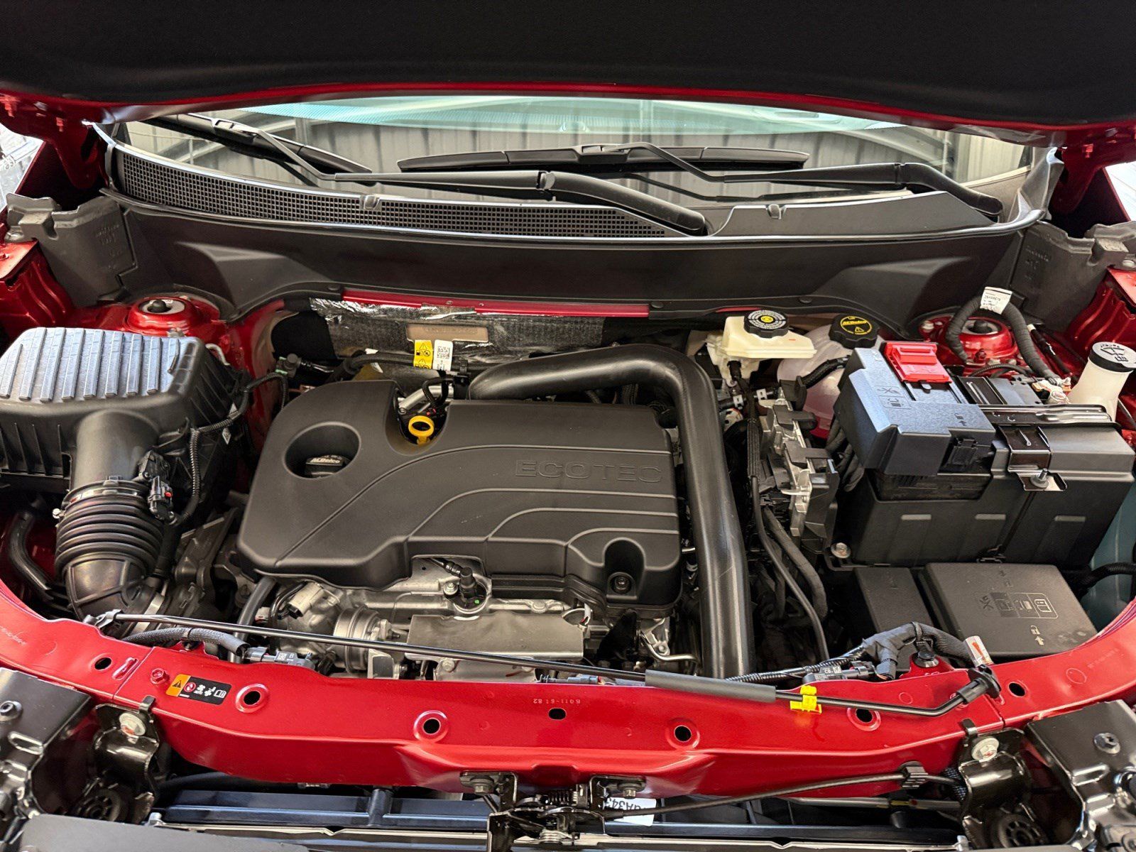 New 2027 Chevrolet Equinox RS FWD image 30