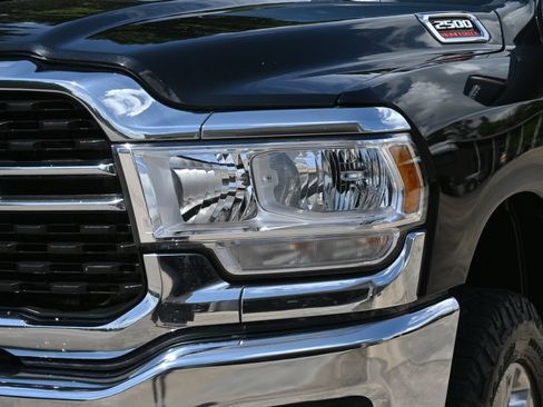 Used 2024 RAM 2500 Big Horn AWD/4WD image 24