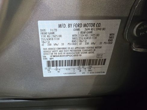 Used 2023 Ford Explorer XLT w/ Class IV Trailer Tow Package AWD/4WD image 26