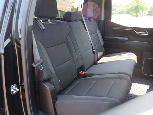 Used 2023 Chevrolet Silverado 1500 RST AWD/4WD image 31