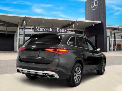 Certified 2025 Mercedes-Benz GLC 300 300 image 4