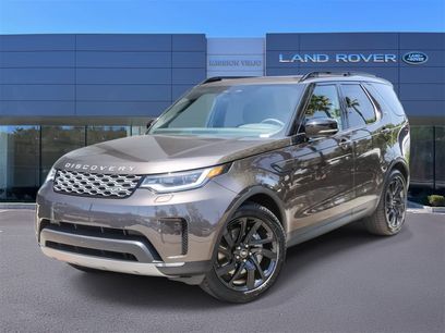 New 2025 Land Rover Discovery S