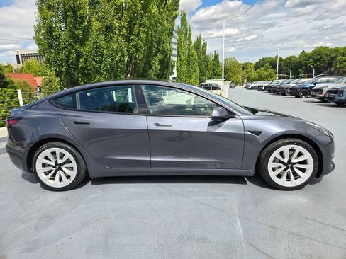 Used 2022 Tesla Model 3 Long Range AWD/4WD image 2