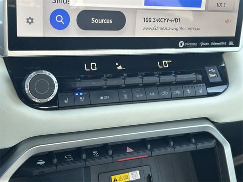 Used 2023 Toyota Tundra Capstone image 35