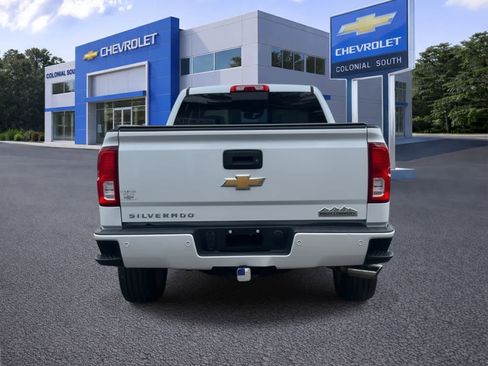 Certified 2018 Chevrolet Silverado 1500 High Country image 5