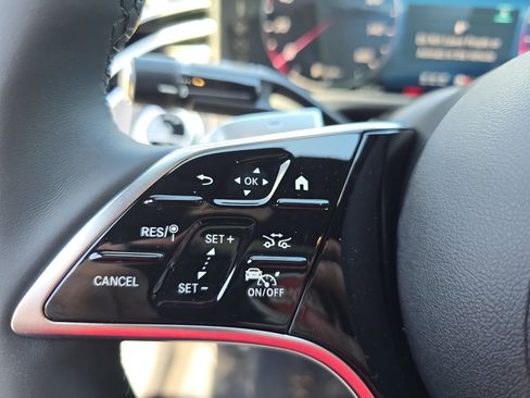 New 2026 Mercedes-Benz E 350 4MATIC Sedan image 17