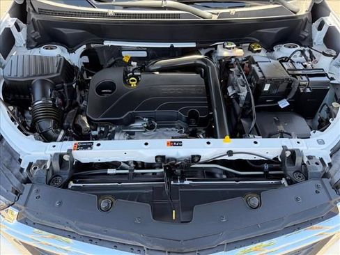 Used 2023 Chevrolet Equinox LS w/ Driver Confidence II Package FWD image 24